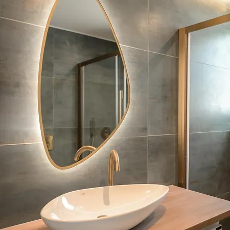 Blue Breeze Vila Nikiana